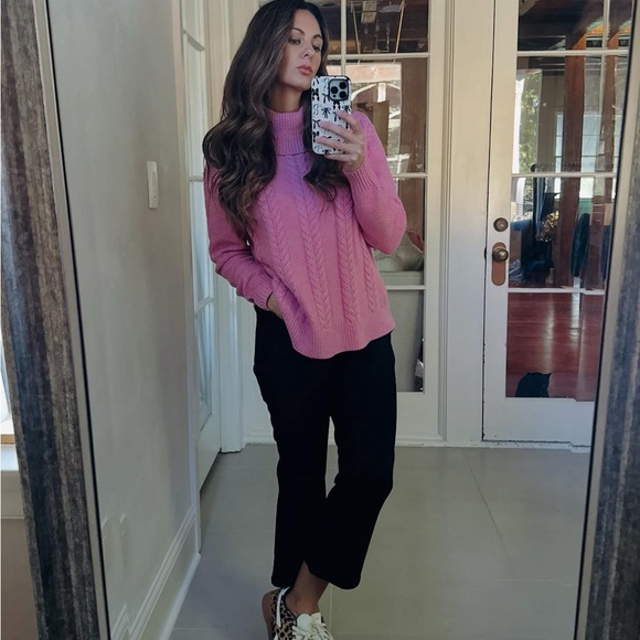 Cabi Blush Pullover - Picture 4 of 14